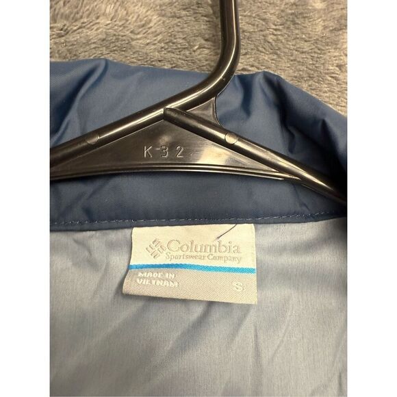 Blue and Black Columbia Men’s Small windbreaker #windbreaker #rainwear - Picture 3 of 4